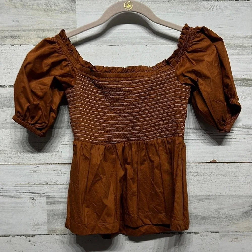 Old Navy Smocked Peplum Top Women Size S Rust‎ Brown Puff Sleeve EUC